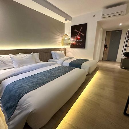 קוצ'ינג Theatre Hotel מראה חיצוני תמונה