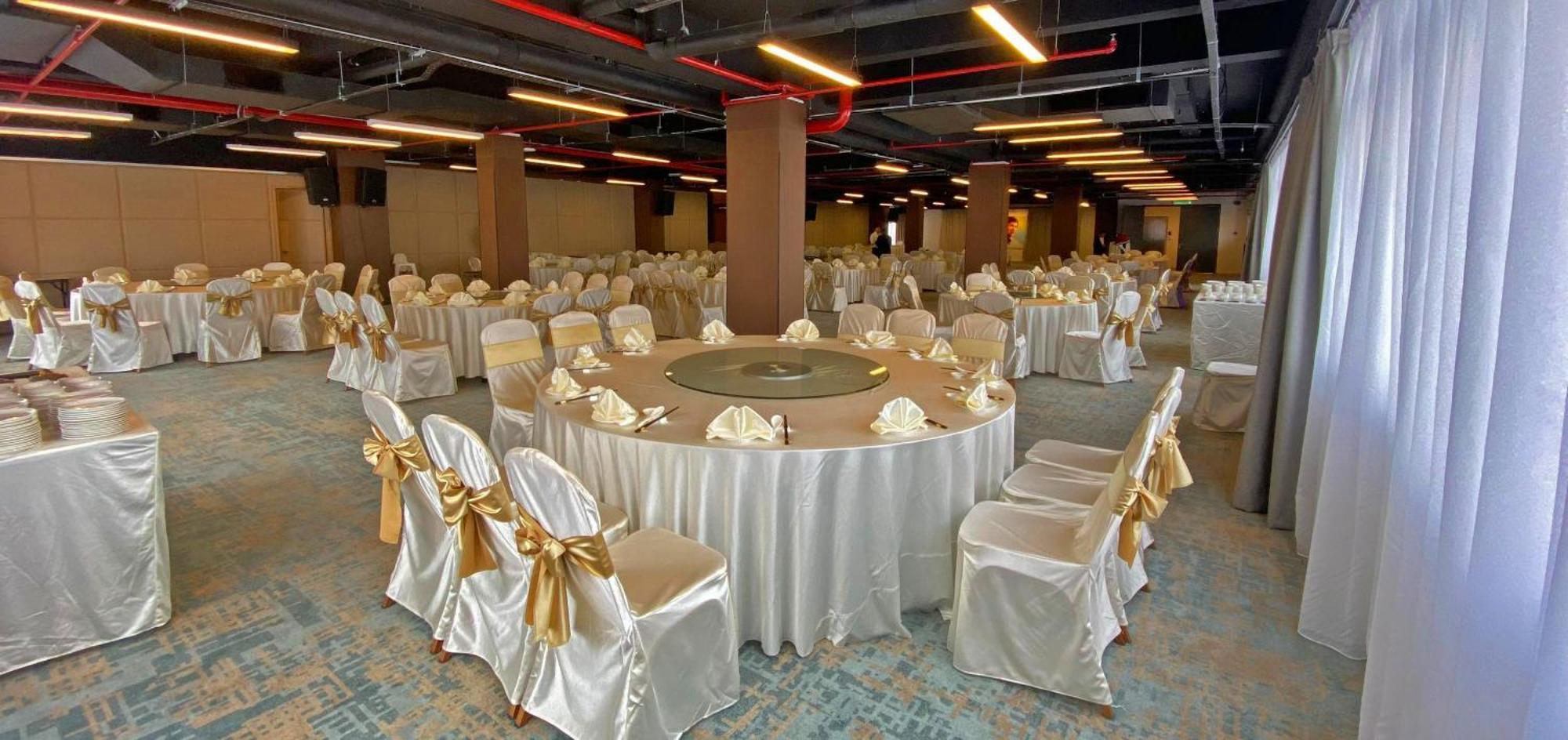 קוצ'ינג Theatre Hotel מראה חיצוני תמונה