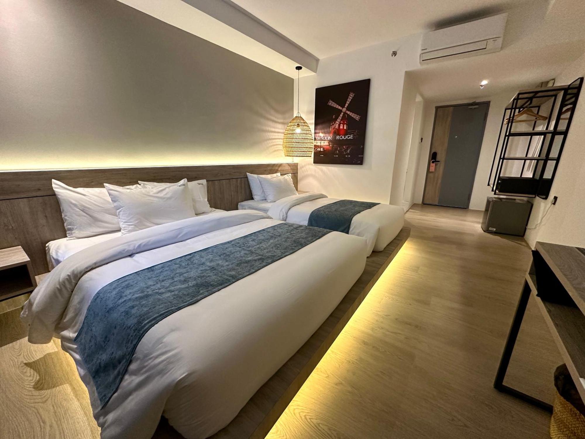 קוצ'ינג Theatre Hotel מראה חיצוני תמונה